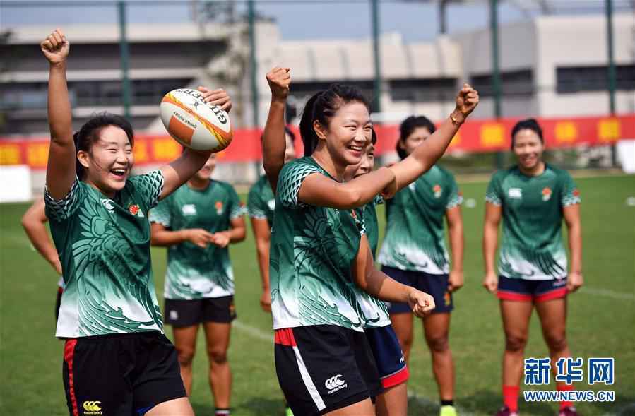（体育）（6）橄榄球——中国女子七人制橄榄球队在海口集训